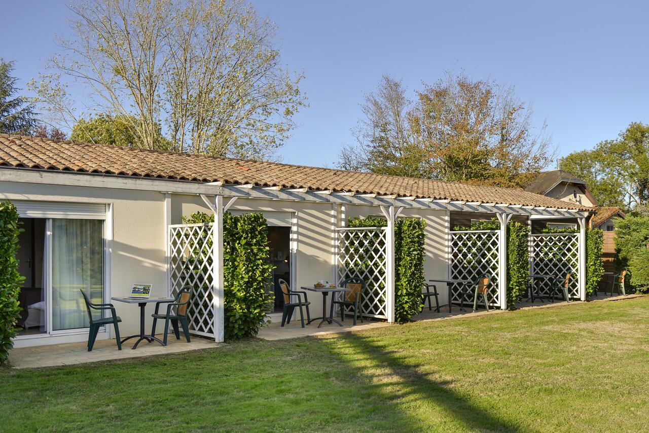 Logis Hotel Val De Vienne Le Vigeant Luaran gambar