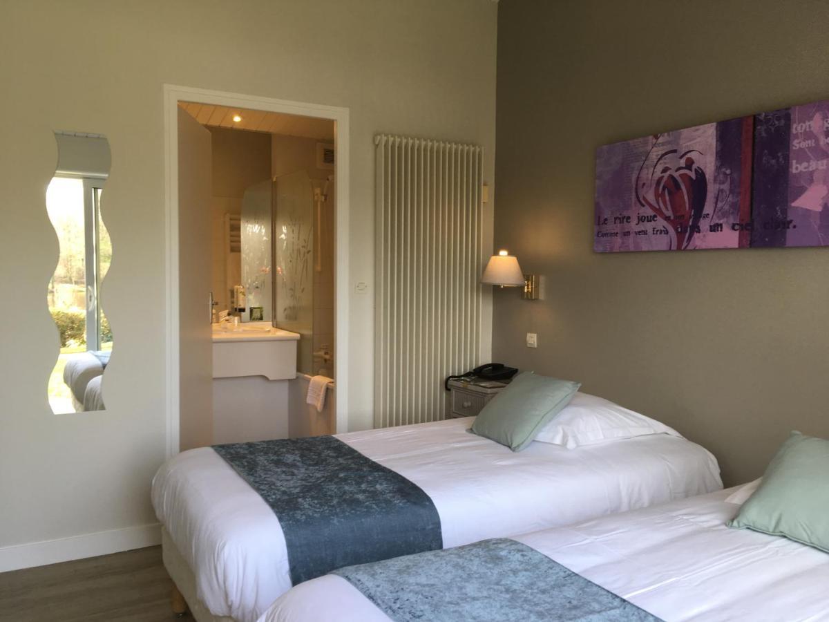 Logis Hotel Val De Vienne Le Vigeant Luaran gambar